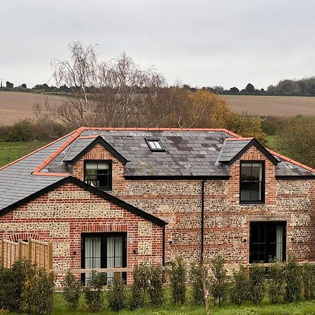 The Old Coach House - Hot Tub - Dorset Villa Pimperne Екстериор снимка